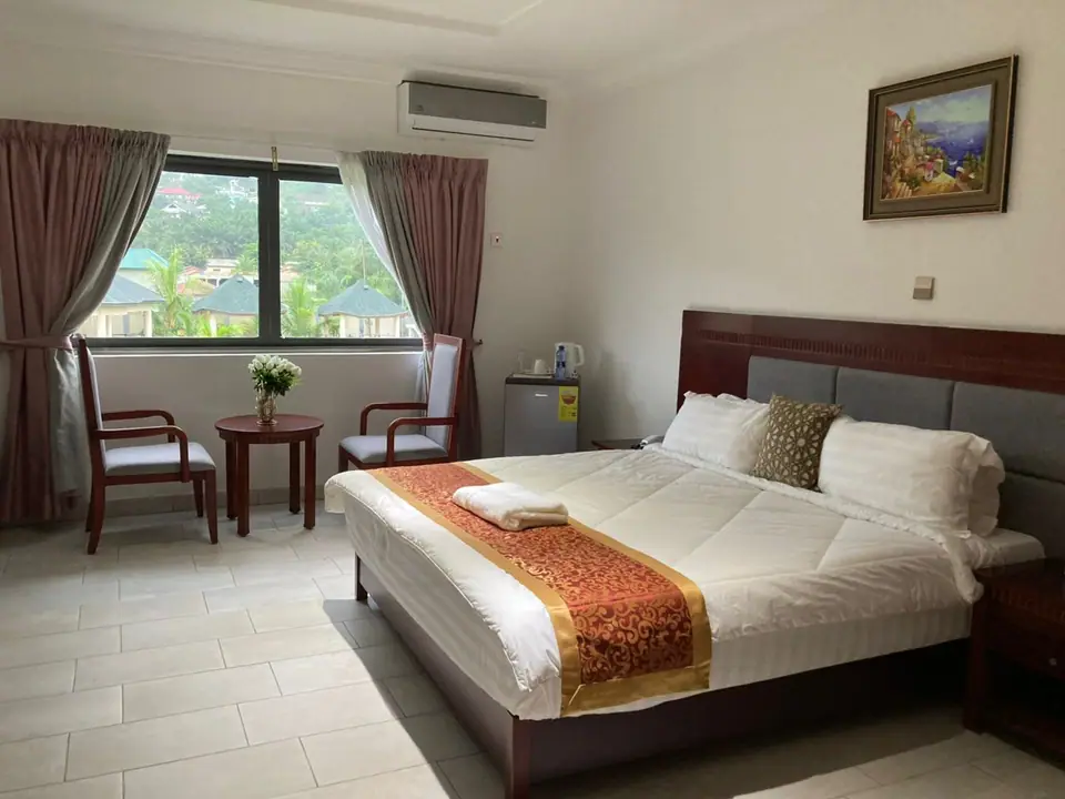 Deluxe First Floor room, view towards the window