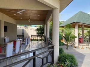 this our hotel's surroundings