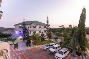 This is De Kings Hotel